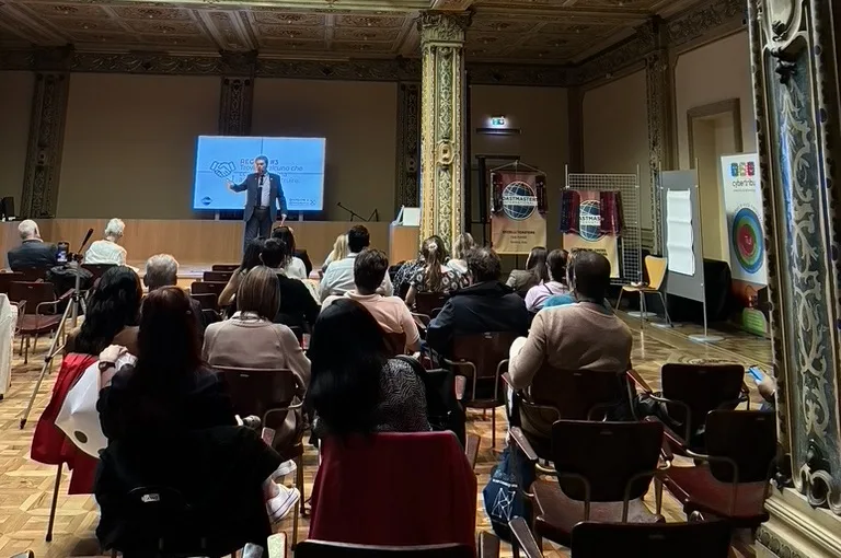 Sala della Toastmasters Division A Conference a Genova